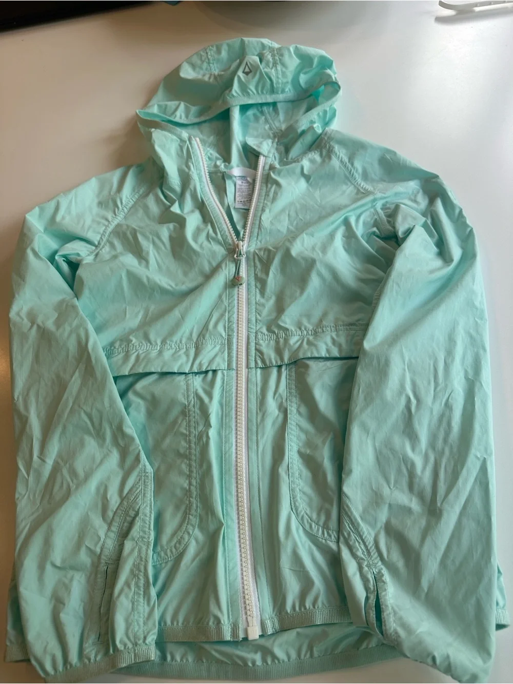 Ivivva by Lululemon light blue windbreaker jacket Girls size 7